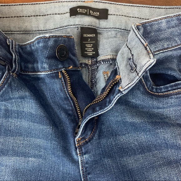 White House Black Market WHBM Skimmer cuffed denim blue Jeans size 2 medium wash - Picture 7 of 16